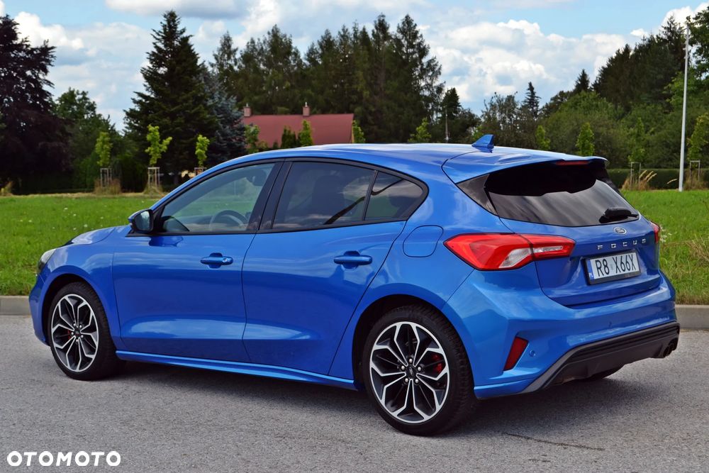 Ford Focus - 3