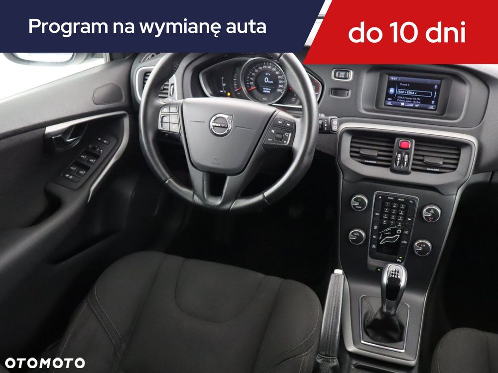 Volvo V40 - 9