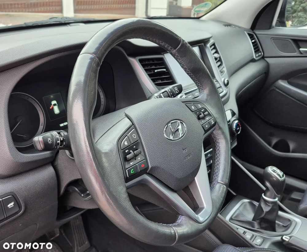 Hyundai Tucson 2.0 CRDI 2WD Style - 12