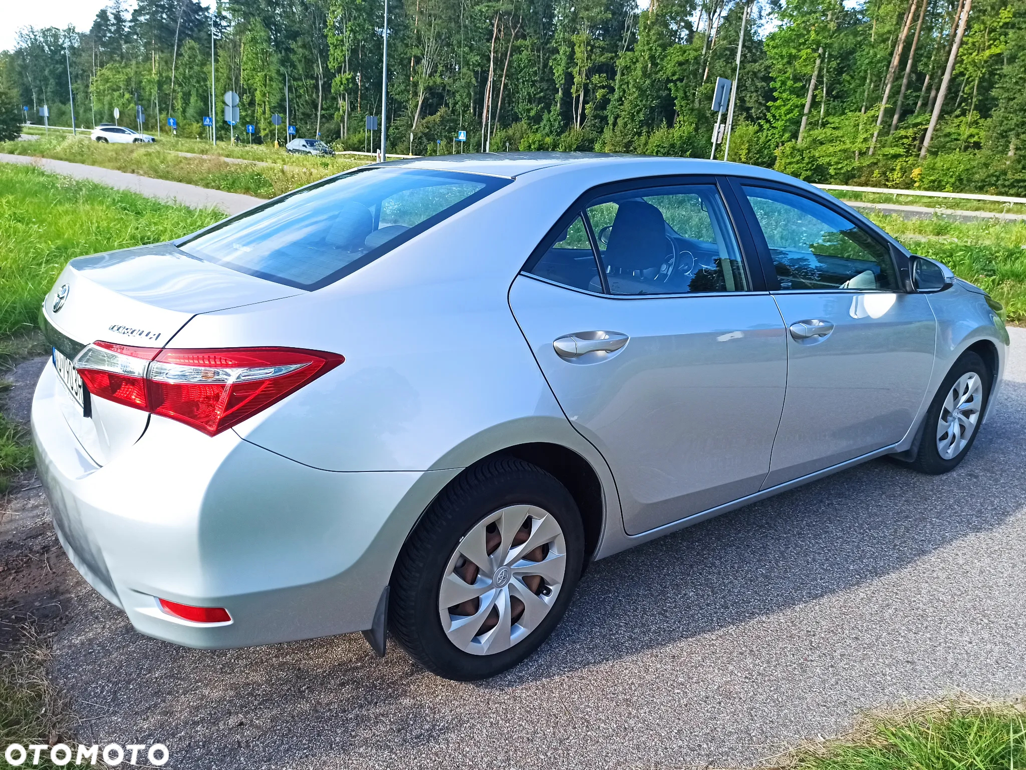 Toyota Corolla 1.6 Premium - 8