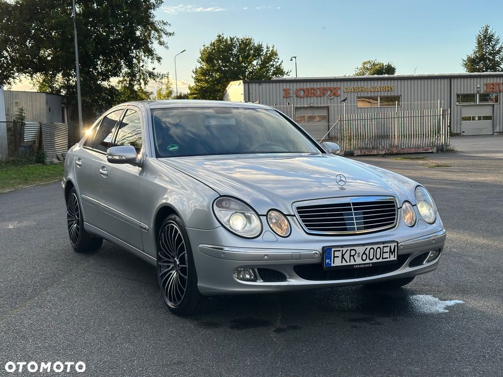 Mercedes-Benz Klasa E - 1