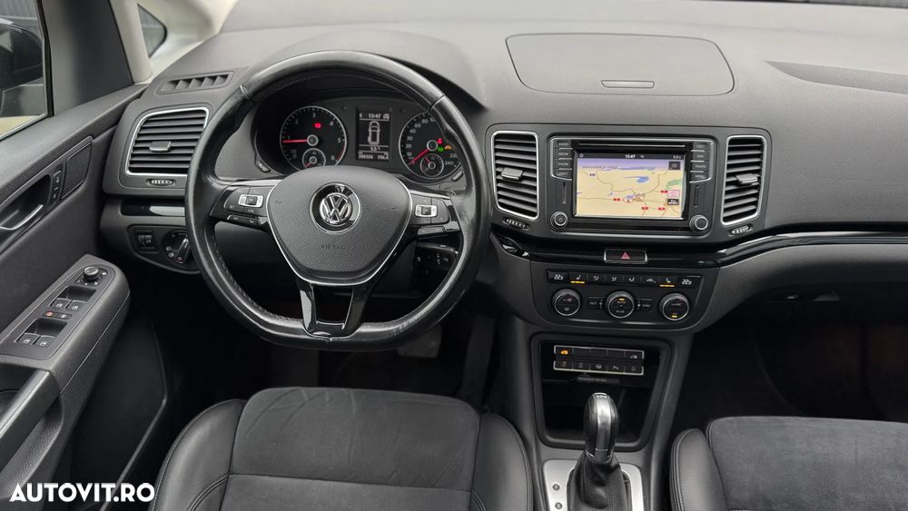 Volkswagen Sharan 2.0 TDI DSG (BlueMotion Technology) Highline - 11