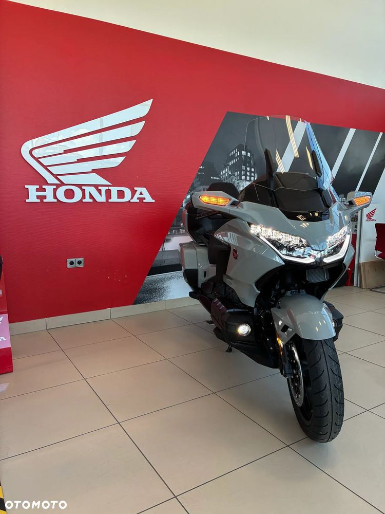 Honda GL - 3