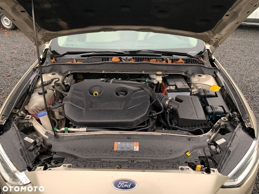 Ford Mondeo 2.0 EcoBoost Titanium - 8