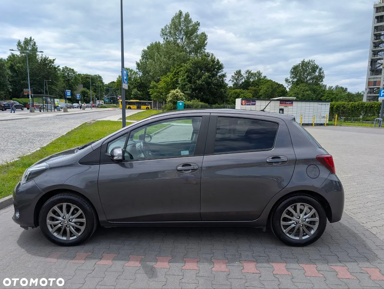 Toyota Yaris 1.33 Active - 18
