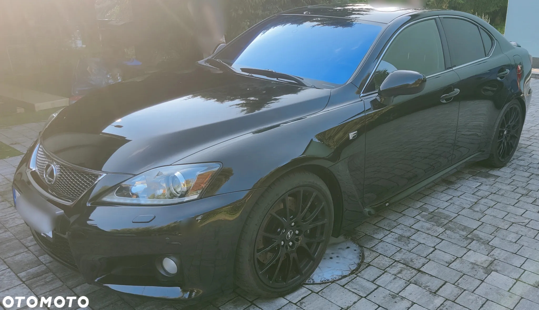 Lexus IS F Sport - 3