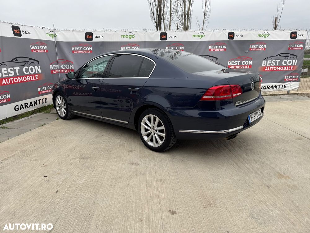 Volkswagen Passat - 2