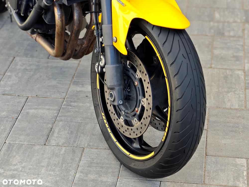 Yamaha FZ6 - 32