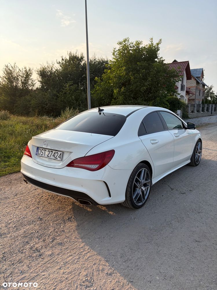 Mercedes-Benz CLA 250 Sport 7G-DCT - 4