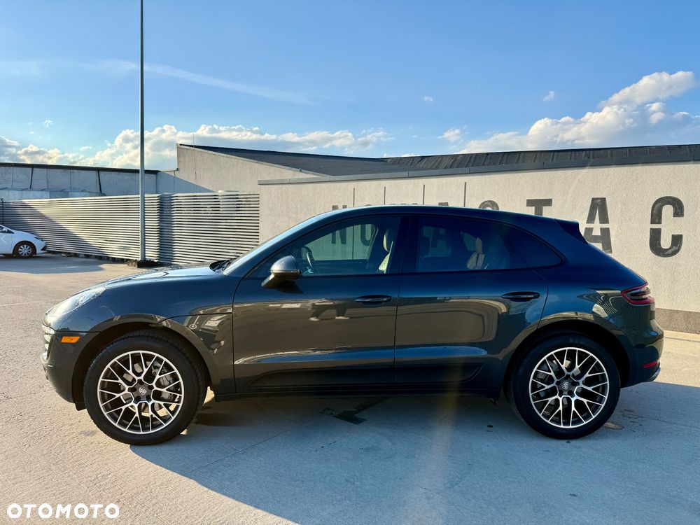 Porsche Macan - 4