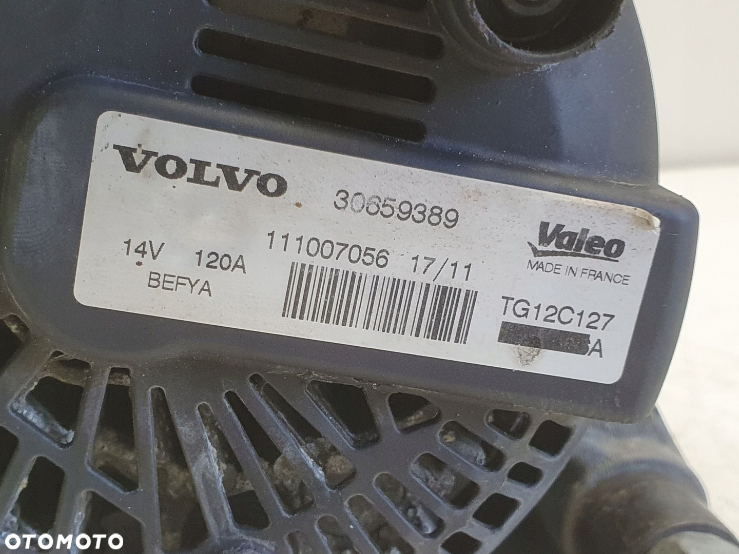 Volvo C30 D2 1.6 D ALTERNATOR 30659389 oryginał - 7