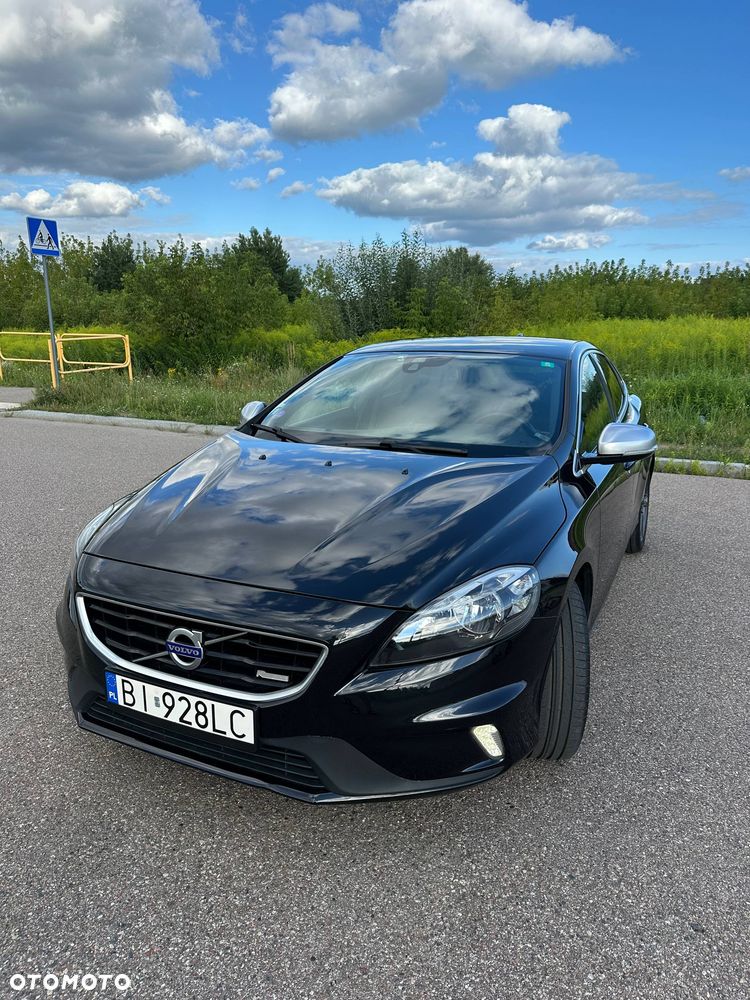 Volvo V40 T3 R Design - 2