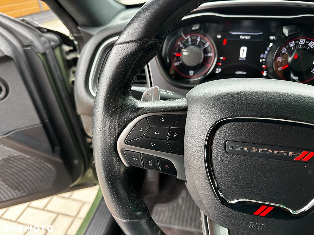 Dodge Challenger Automatik SXT Plus - 9