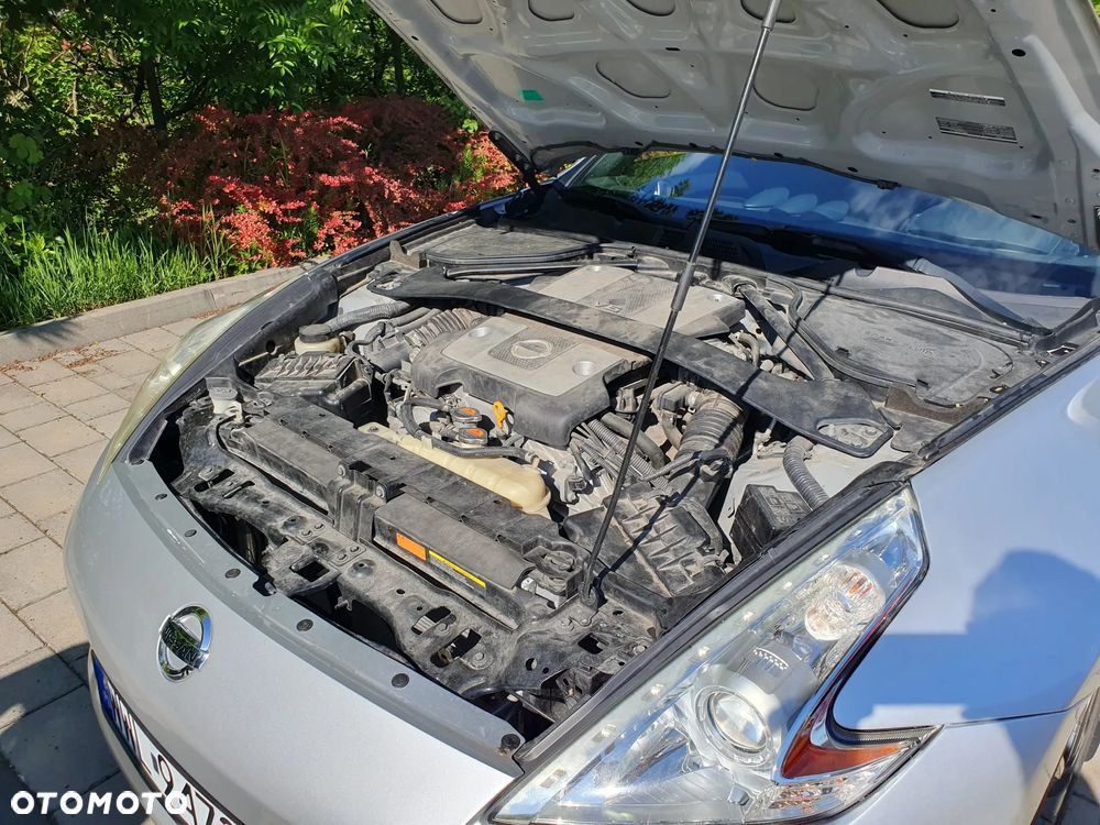 Nissan 370 Z 3.7 V6 Premium - 10