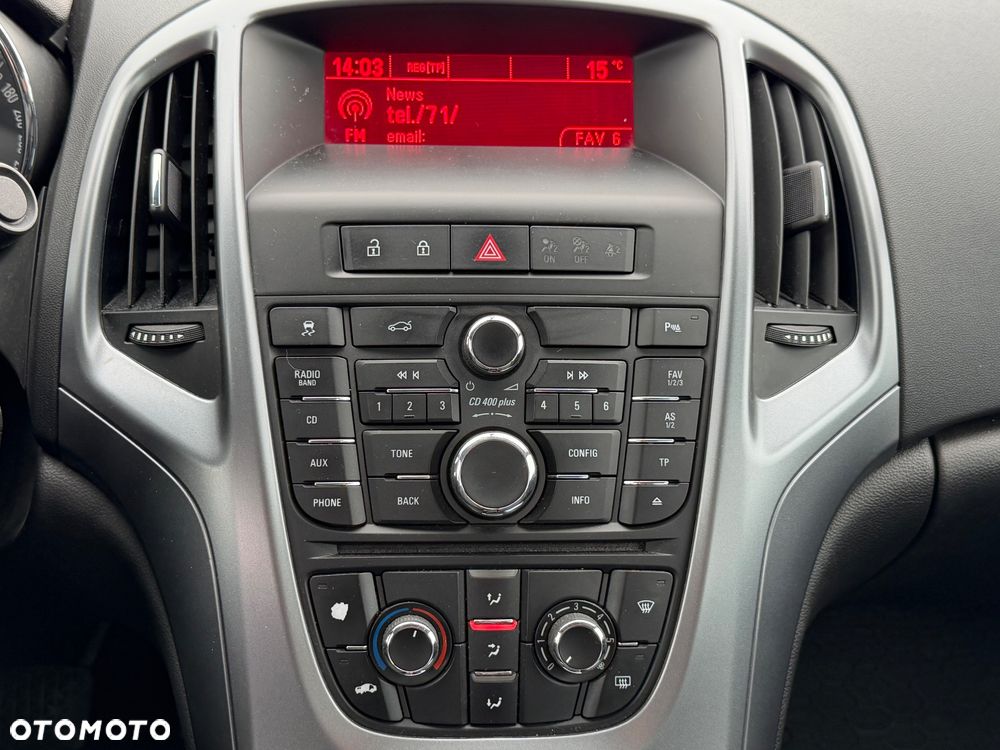 Opel Astra 1.6 Cosmo EU6 - 15