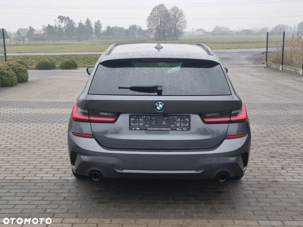 BMW Seria 3 320d M Sport Shadow - 6