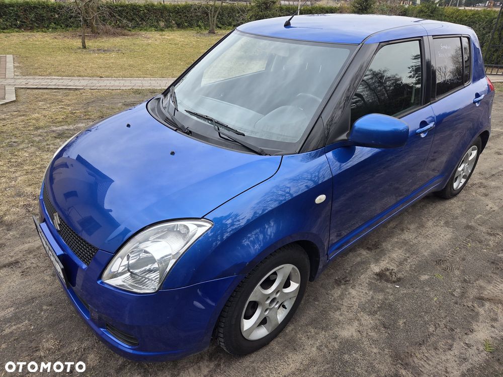 Suzuki Swift - 2