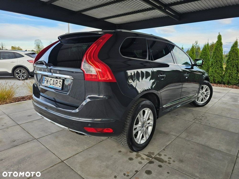 Volvo XC 60 - 4
