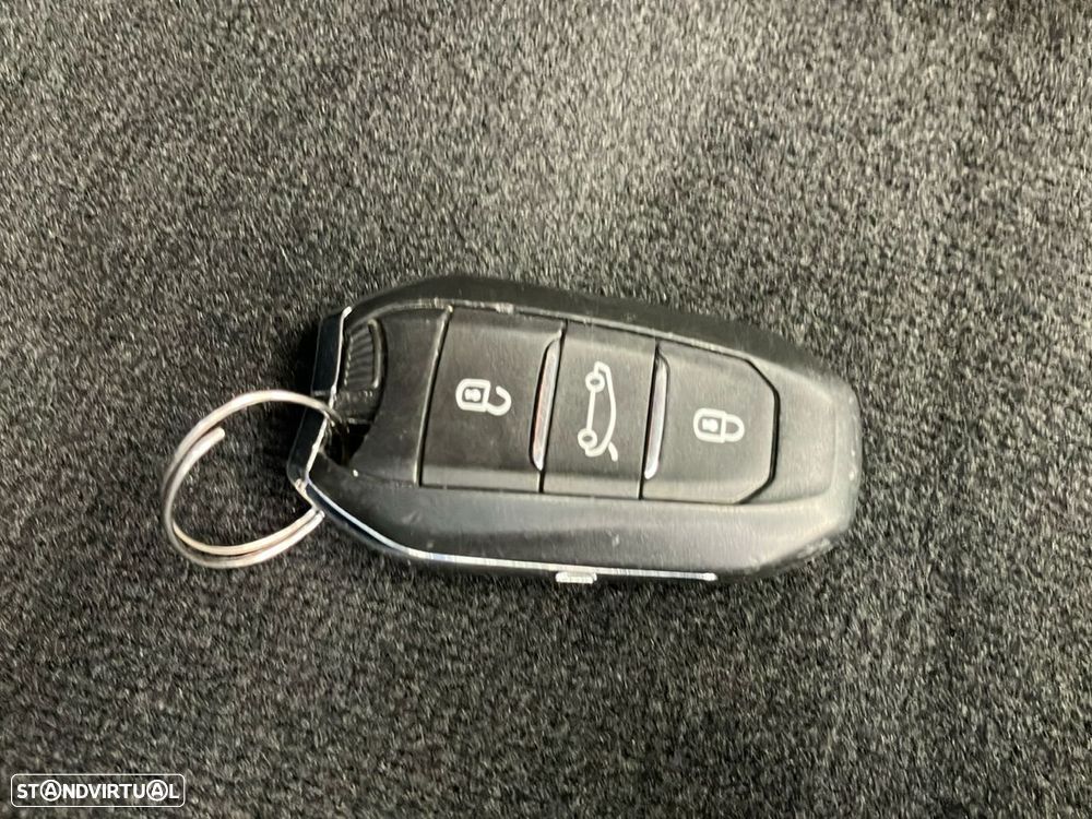Peugeot 508 SW 1.6 PureTech Allure Pack EAT8 - 19
