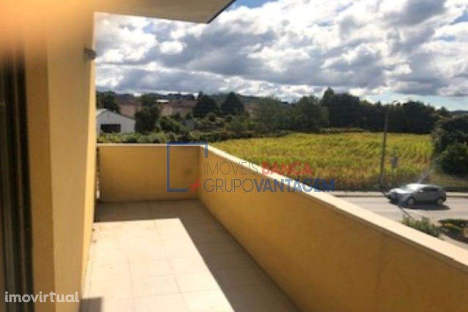 APARTAMENTO T1 - PENAFIEL - Grande imagem: 3/17