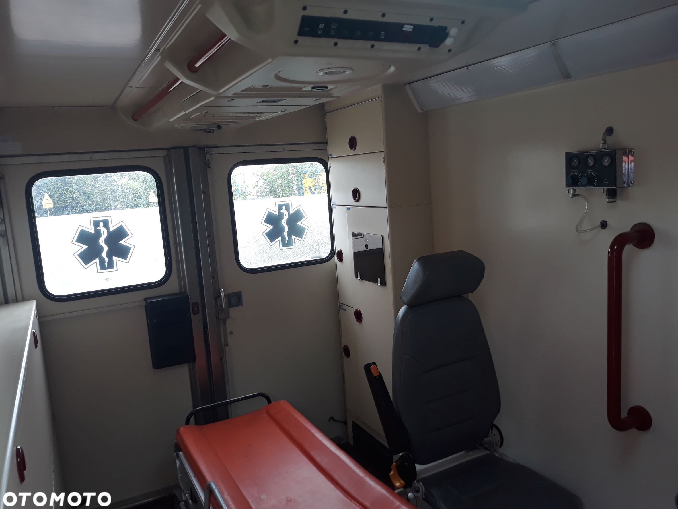 Mercedes-Benz Sprinter 312D AMBULANS - 8
