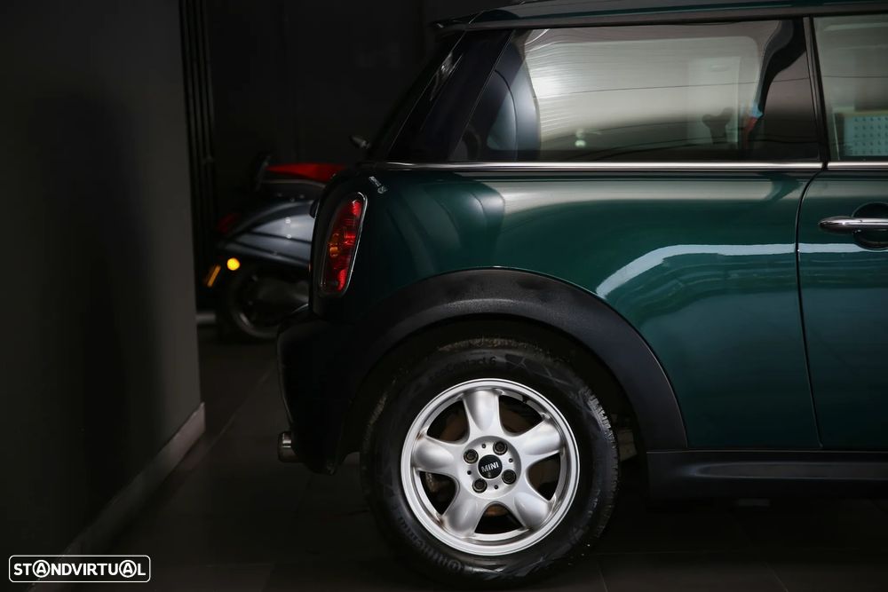 MINI 3 Portas One - 8
