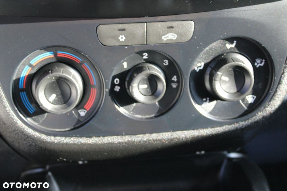 Opel Combo - 17