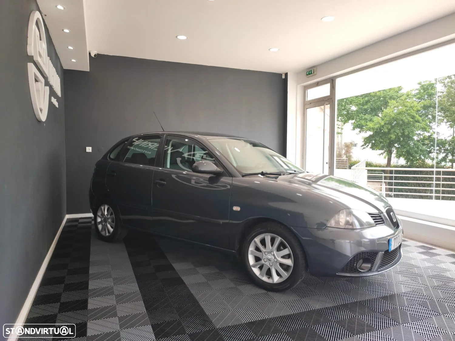 SEAT Ibiza 1.2 12V Reference - 9