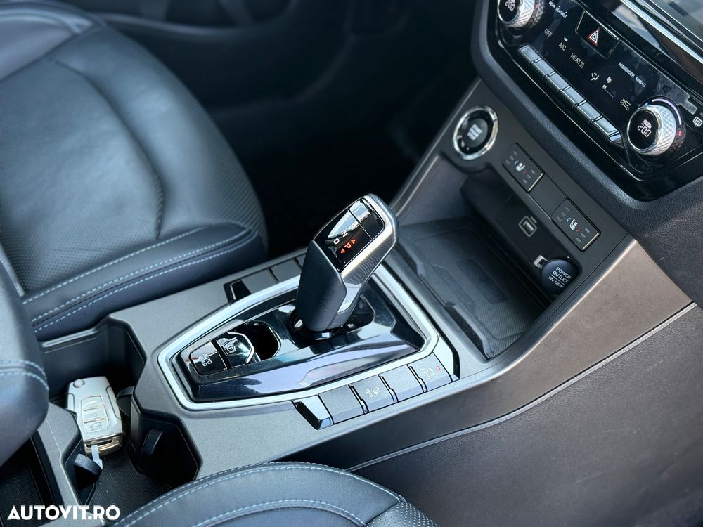 SsangYong Korando - 30