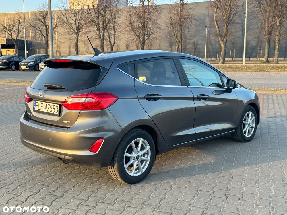 Ford Fiesta - 4
