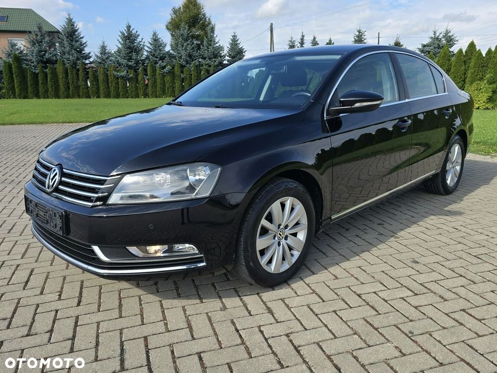 Volkswagen Passat - 8