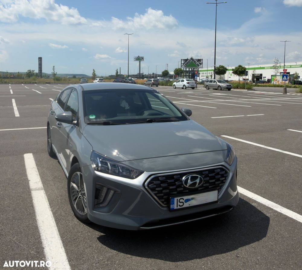 Hyundai IONIQ - 1