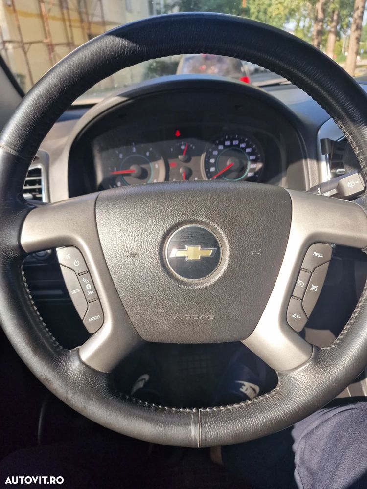 Chevrolet Captiva - 13