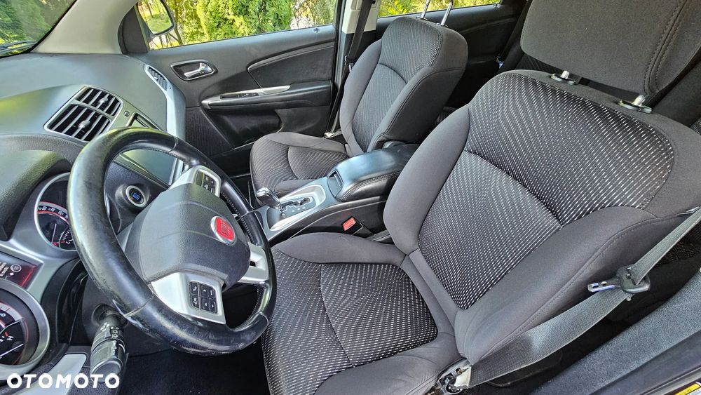 Fiat Freemont 2.0 Multijet 16V DPF Automatik Allrad Black Code - 24