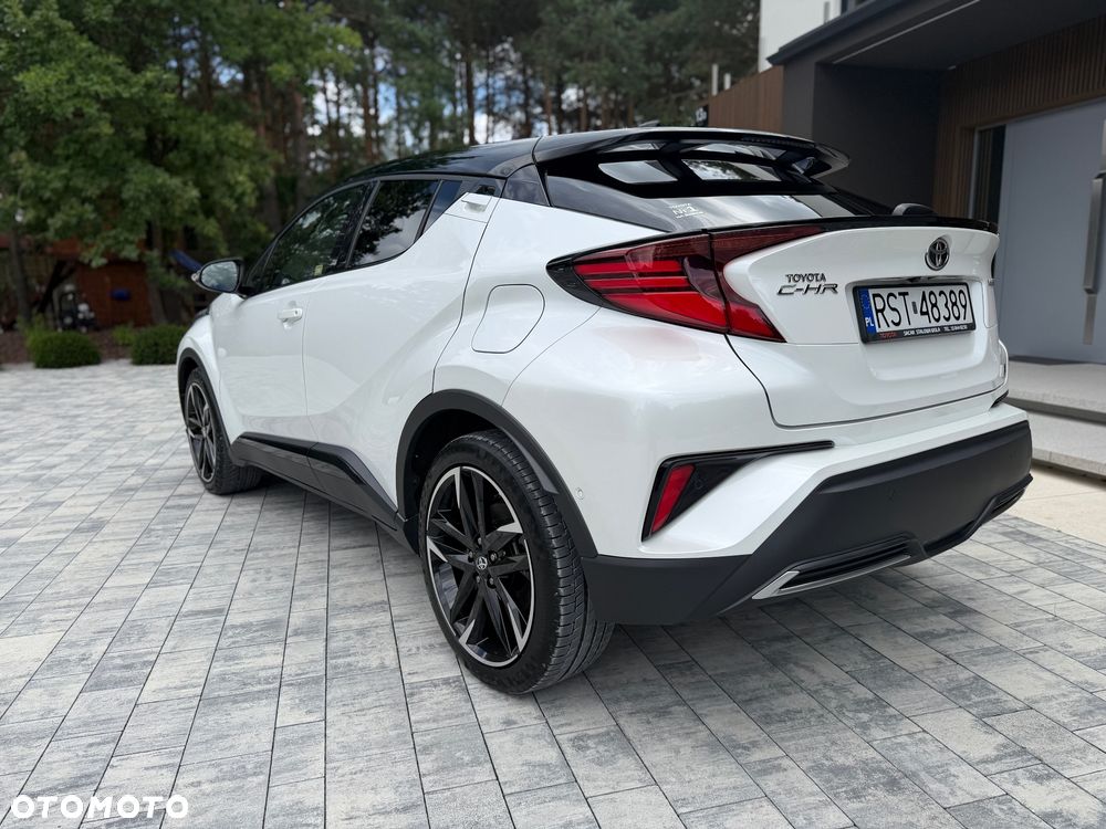 Toyota C-HR - 13