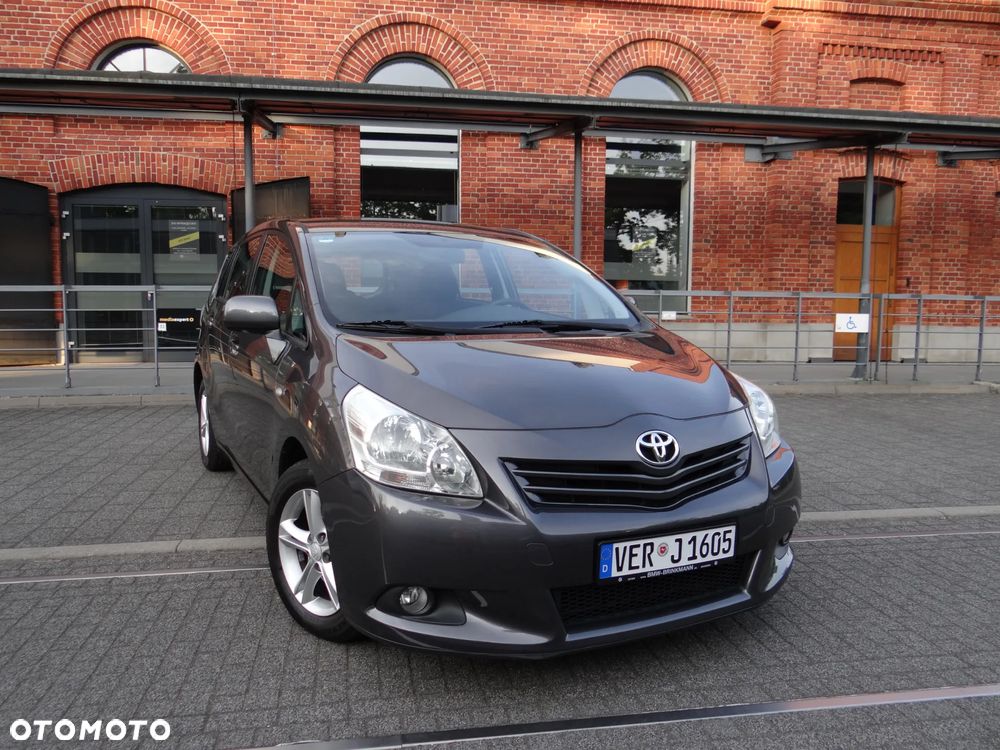Toyota Verso 1.8 7-Sitzer Comfort - 3