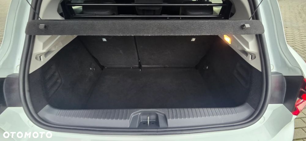 Renault Clio TCe 100 BUSINESS EDITION - 34