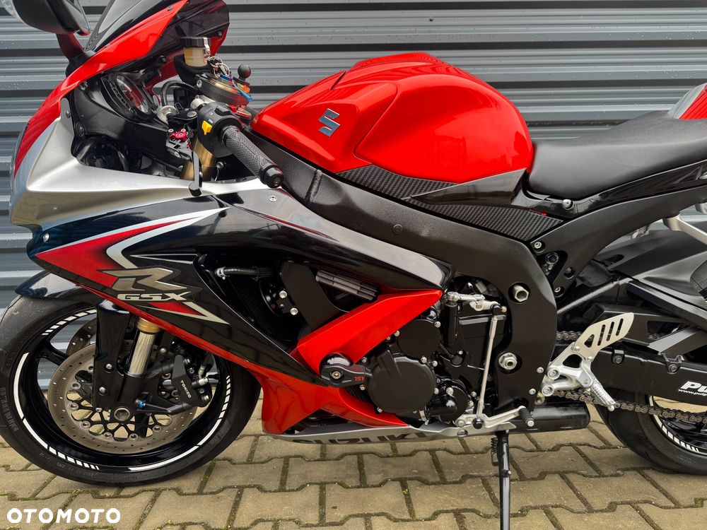 Suzuki GSX-R - 12