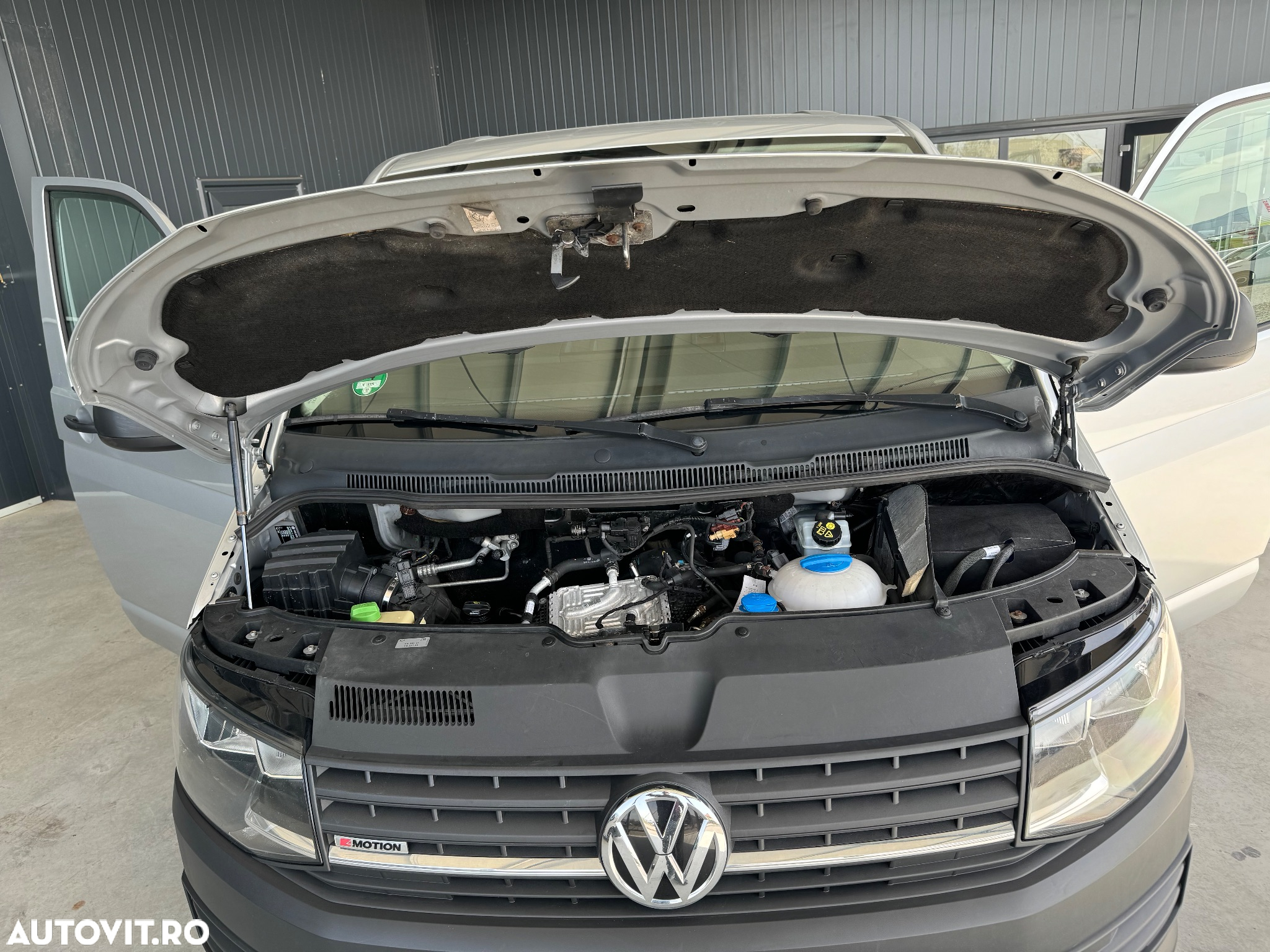 Volkswagen Transporter - 20