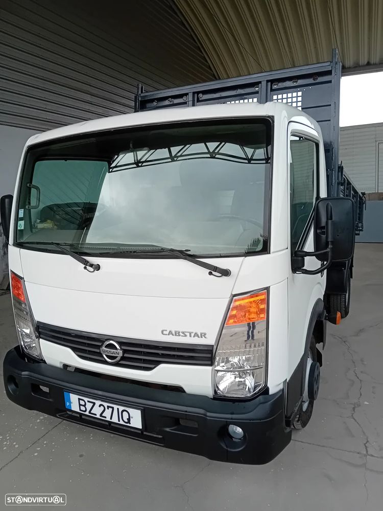 Nissan CABSTAR 35.14 - 140cv - 8