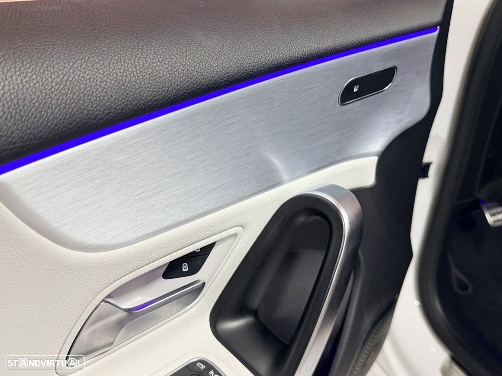 Mercedes-Benz A 160 AMG Line - 22