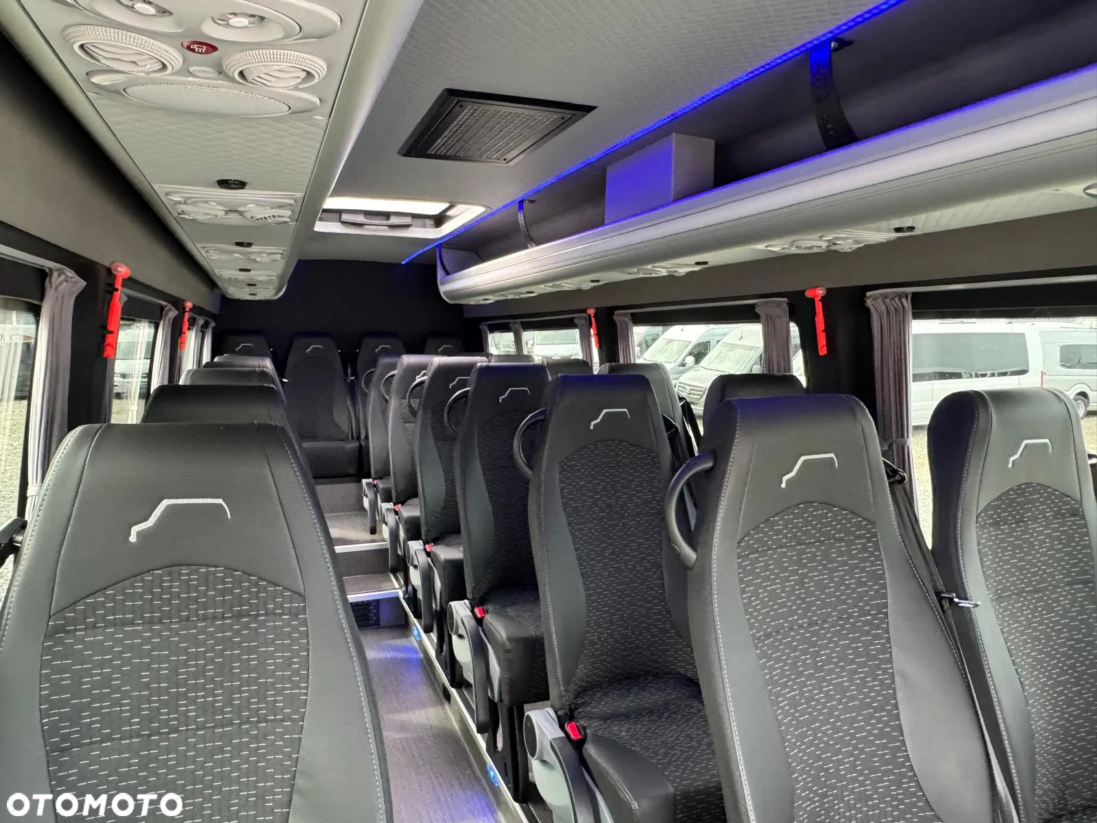 Mercedes-Benz Sprinter 519 - 16