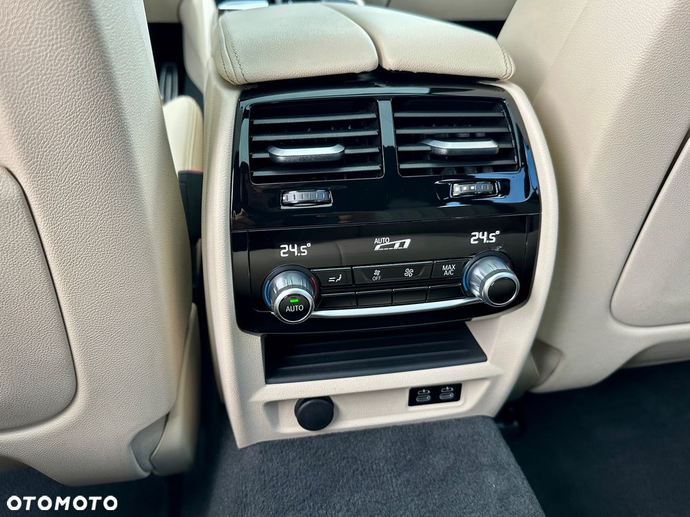 BMW Seria 5 530e M Sport sport - 30