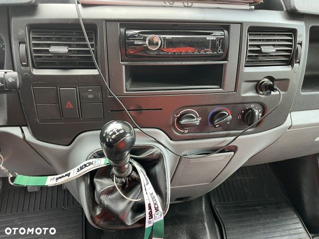 Ford Transit - 8