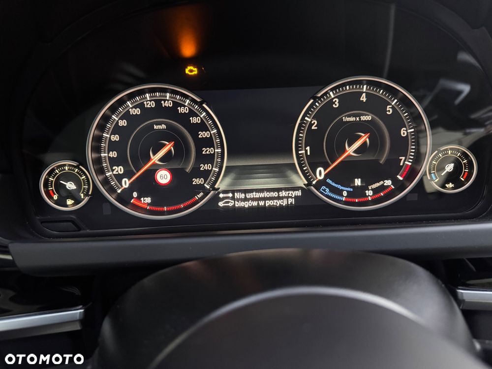 BMW Seria 6 650i xDrive - 7