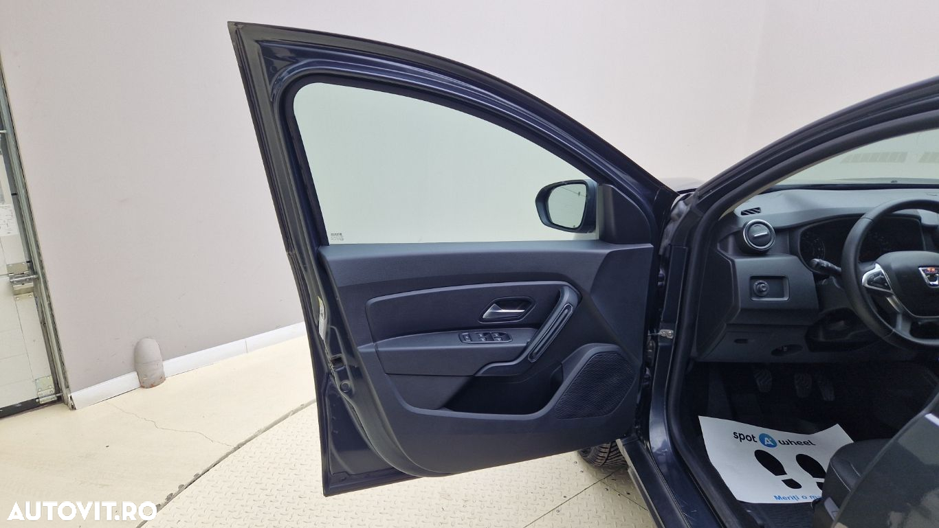 Dacia Duster 1.5 Blue dCi 4WD Comfort - 10