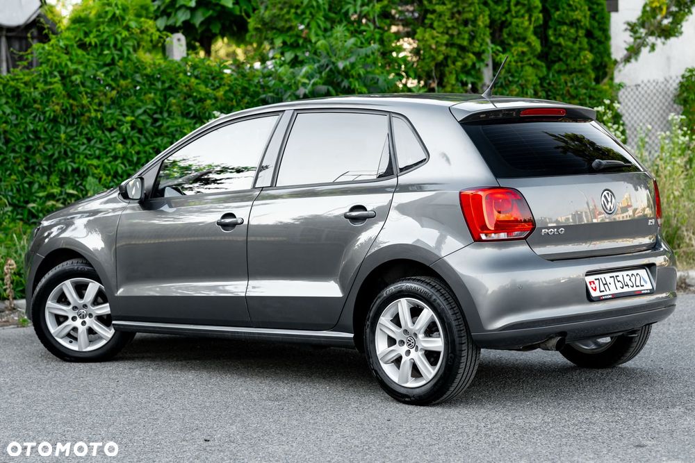 Volkswagen Polo 1.2 TSI Highline DSG - 19