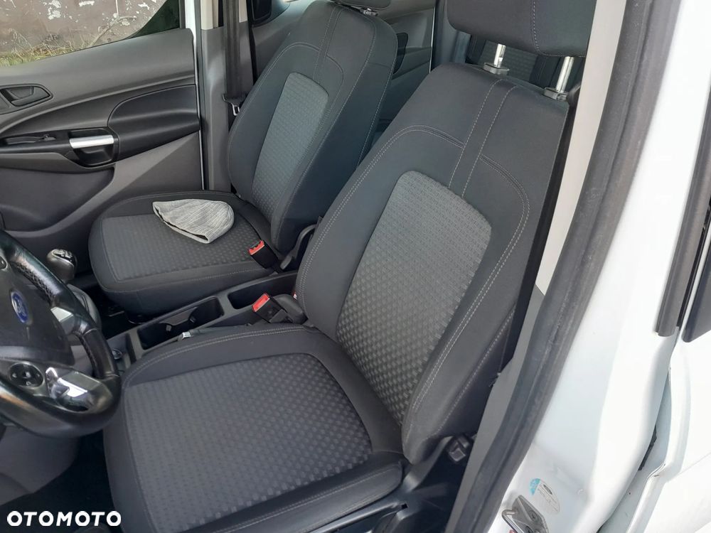 Ford Transit Connect - 6