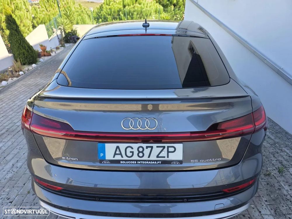 Audi e-tron 55 quattro S line - 13