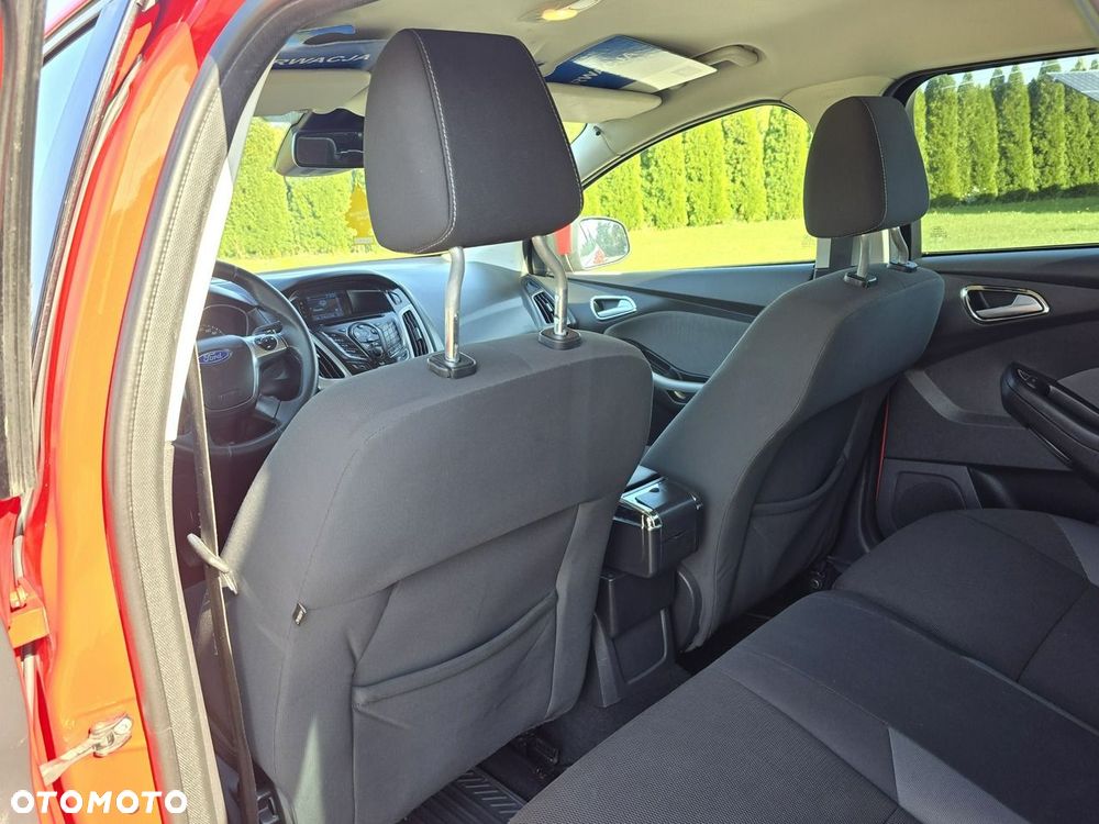 Ford Focus - 21